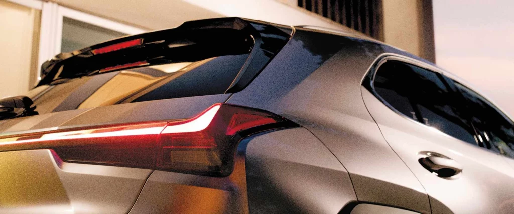 lexus-ux-200-gallery-exterior-06-d 1